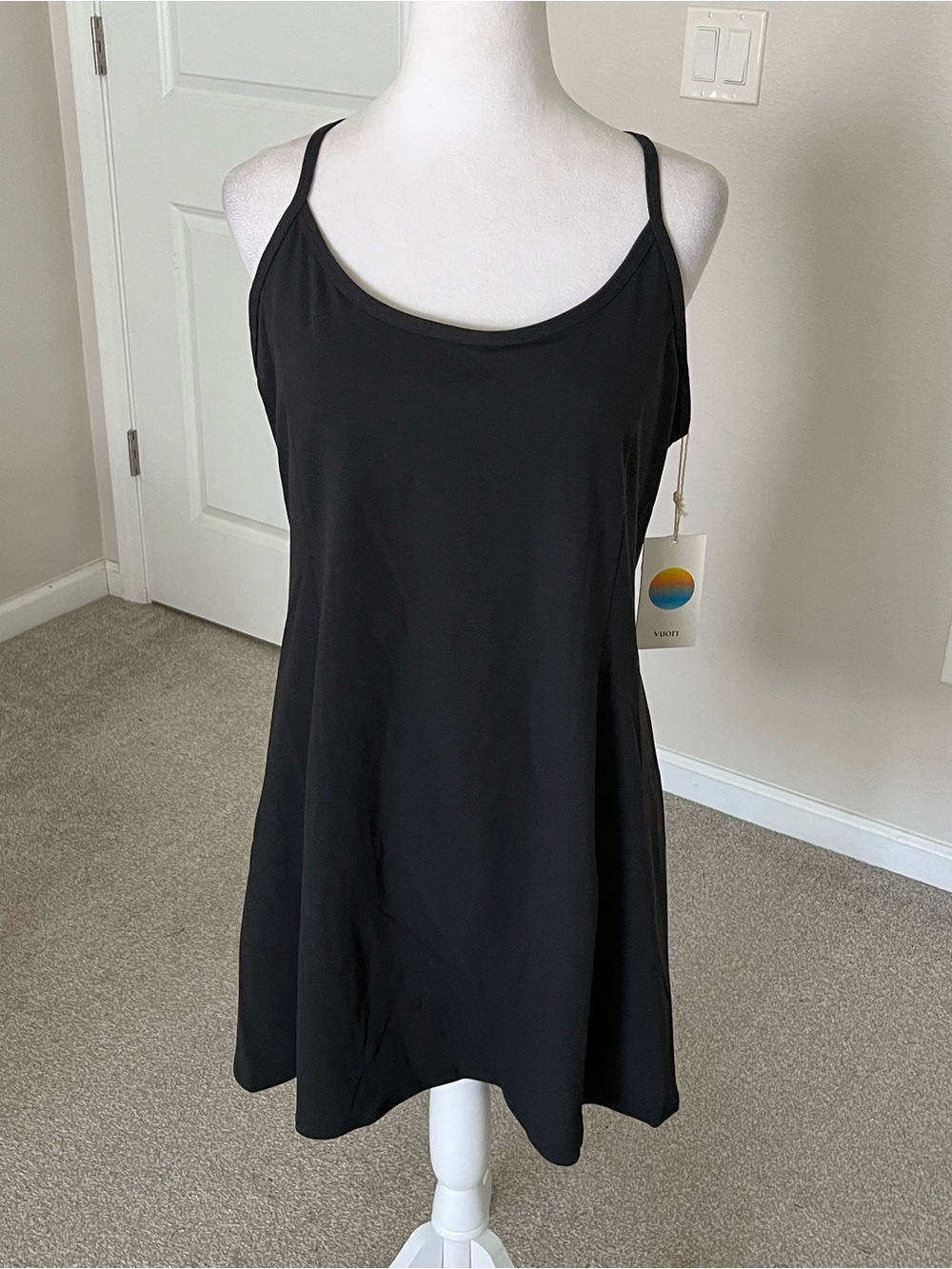 NWT Vuori One Shot Tennis Dress in Black Size XL